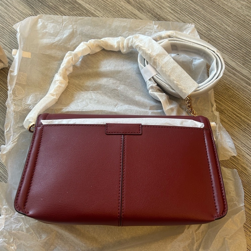 Bnwt MICHAEL KORS Sonia medium genuine leather shoulder handbag in dark cherry. - Picture 3 of 9